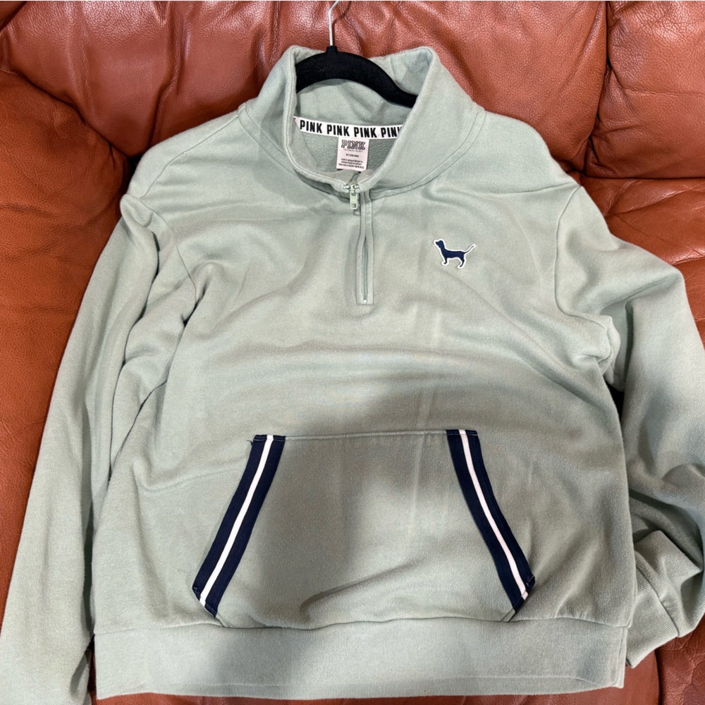 Victoria's Secret Men's Sweater in Light Green